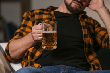 Пивной алкоголизм в Невьянске